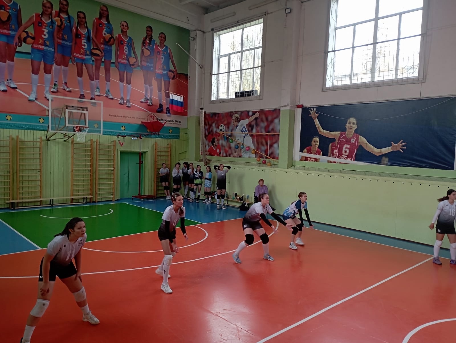С 03.10 по 05.10.2024 в г. Шуя прошел Турнир по волейболу, посвященный Дню учителя среди команд девушек 2009 г.р.
