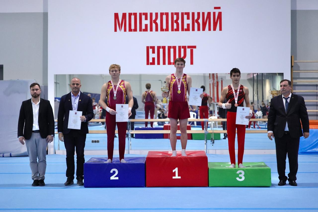 Поздравляем наших гимнастов с успешным выступлением на Первенстве Москвы.
