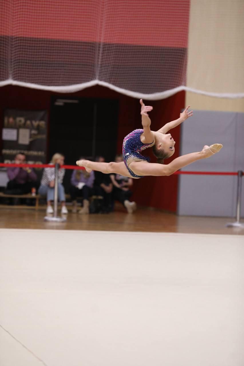 29-30 ноября 2025 года прошли классификационные соревнования по художественной гимнастике, посвященные дню народного единства в МКСШОР Запад. 29-30 ноября 2025 года прошли классификационные соревнования по художественной гимнастике, посвященные дню народного единства в МКСШОР Запад.