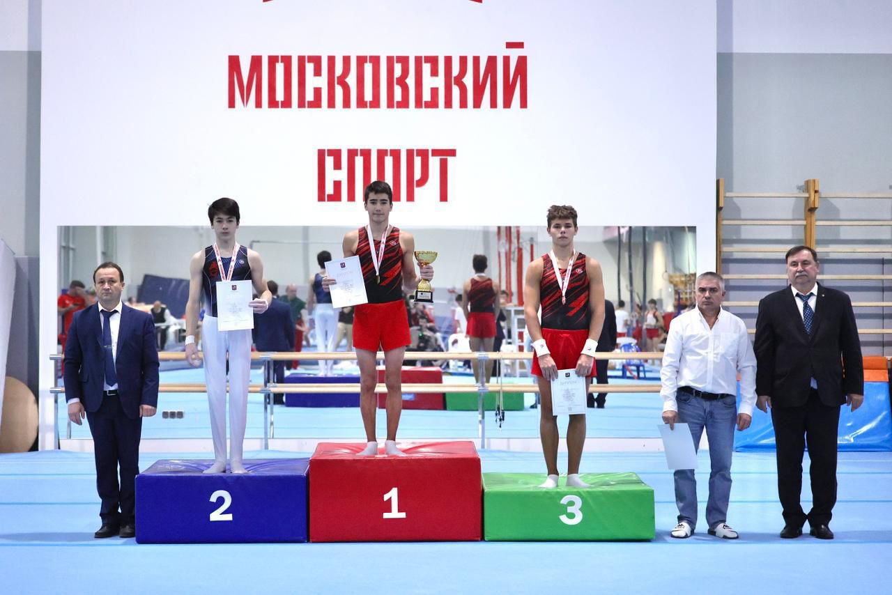 Поздравляем наших гимнастов с успешным выступлением на Первенстве Москвы.