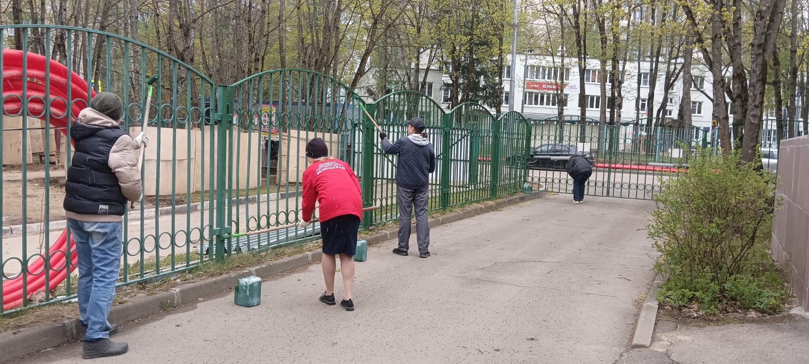 НА СУББОТНИК ВСЕ ПОЙДЕМ, ЧИСТОТУ МЫ НАВЕДЕМ